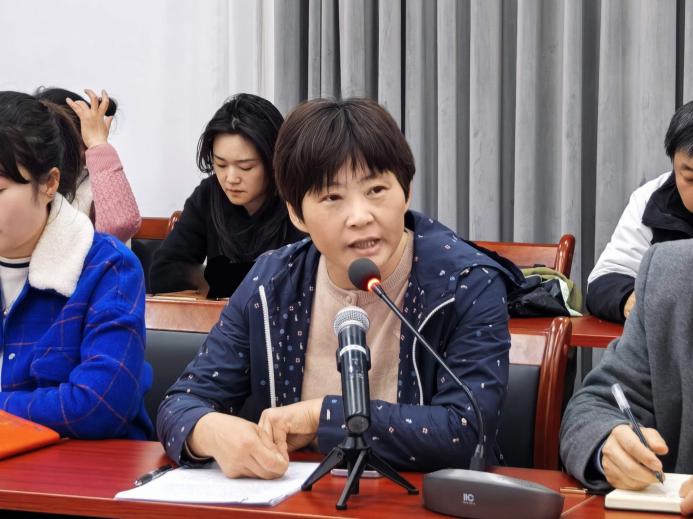 英国上市公司365召开资产管理与合同履约相关工作专题宣贯会